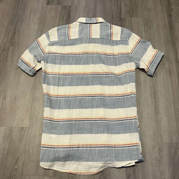 Weatherproof vintage button up - Picture 2 of 3